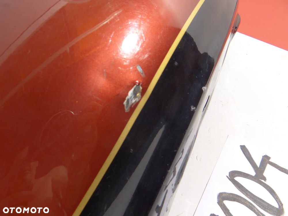 TRIUMPH RACET 3 BŁOTNIK TYŁ T004 - 5