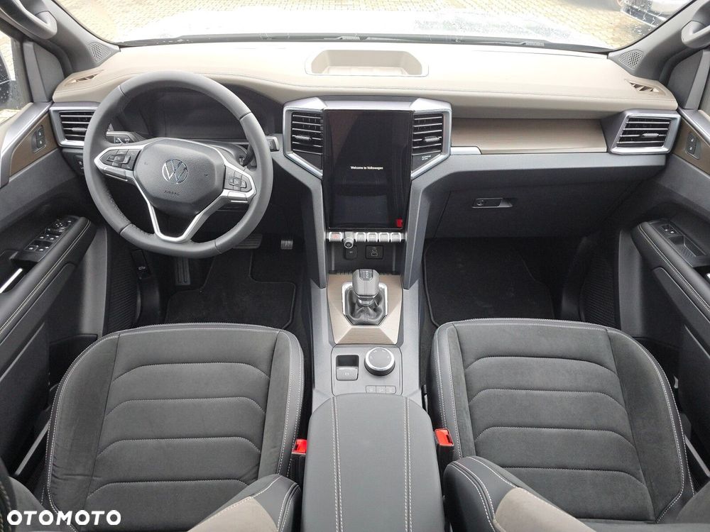 Volkswagen Amarok - 9