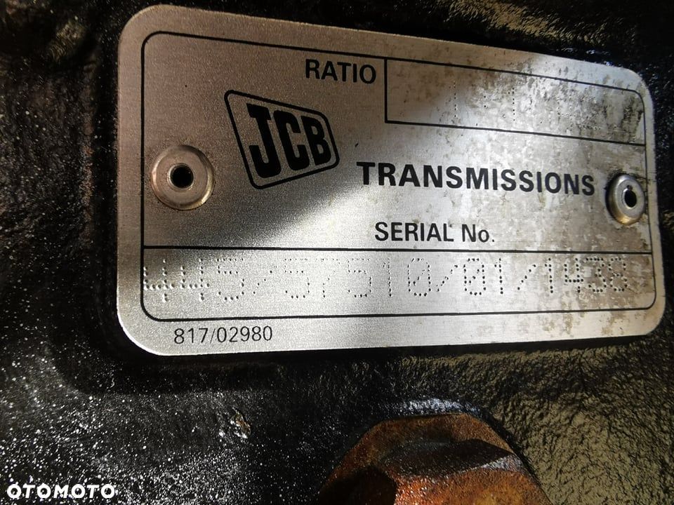 JCB 527-55 {Przekładnia} - 9