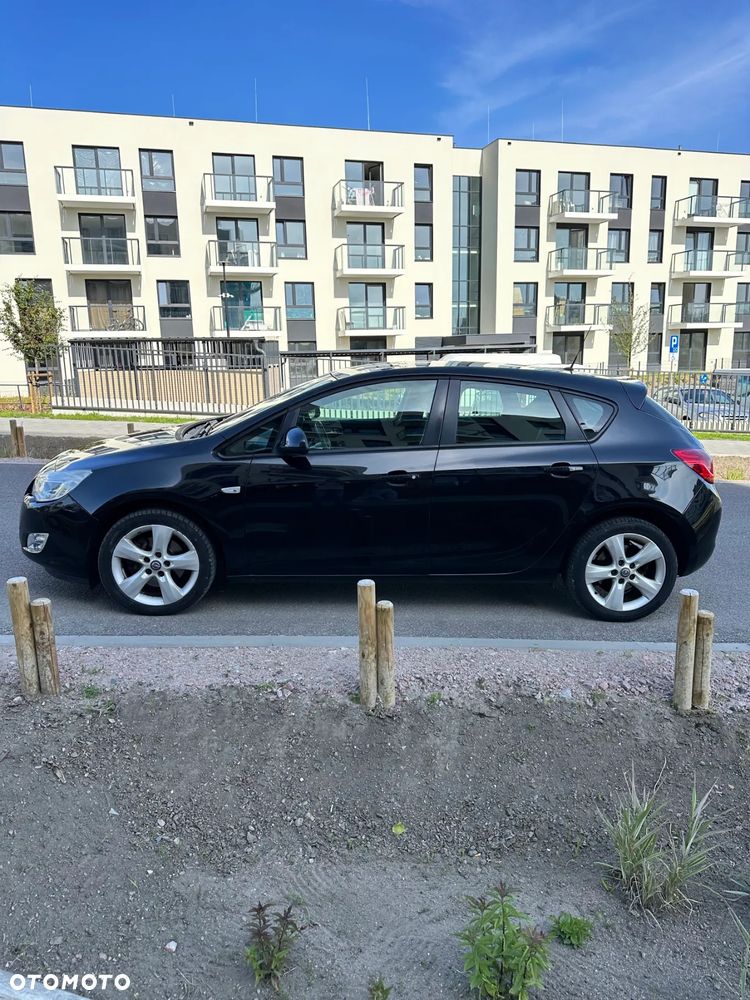 Opel Astra - 10