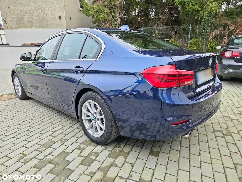 BMW Seria 3 318d Edition Luxury Line Purity - 5