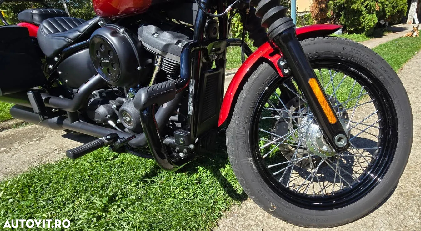 Harley-Davidson Softail Street Bob - 9