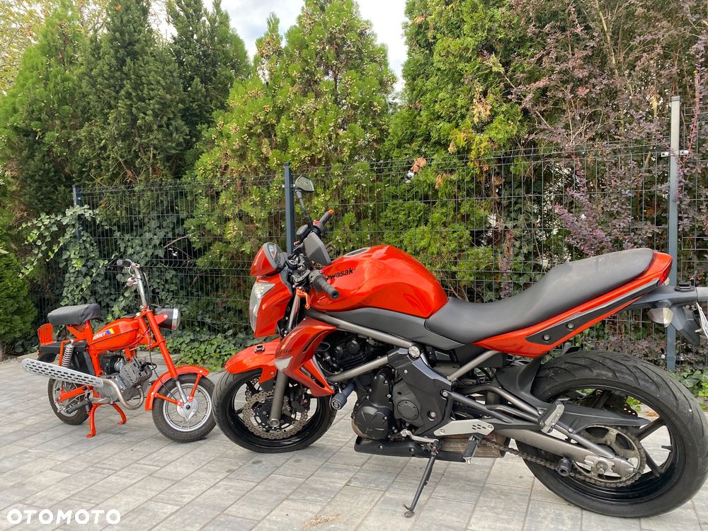 Kawasaki ER - 27