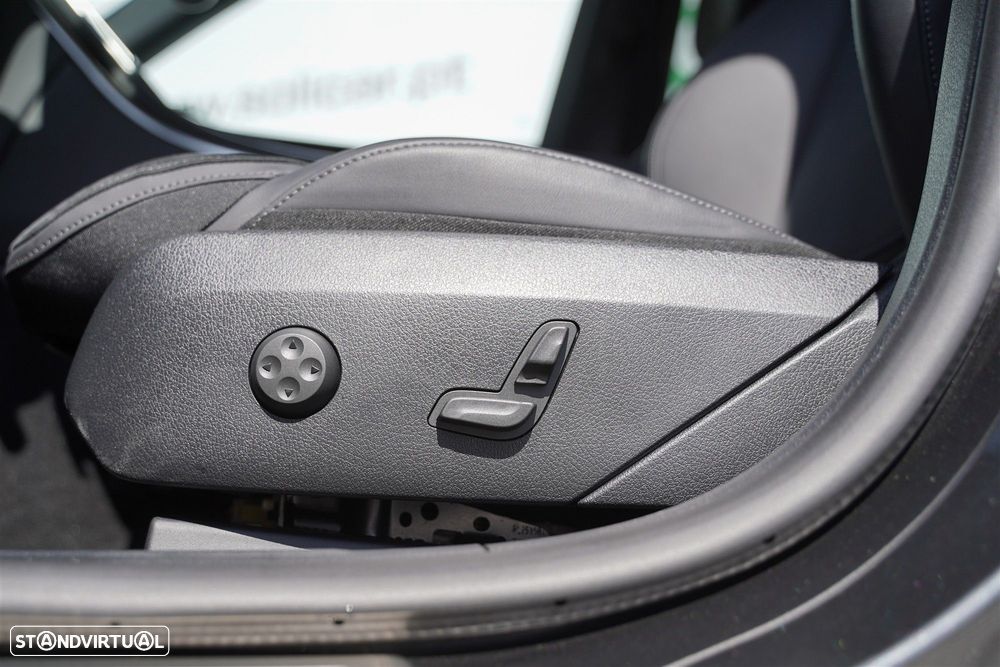 Mercedes-Benz GLC 300 de 4Matic - 31