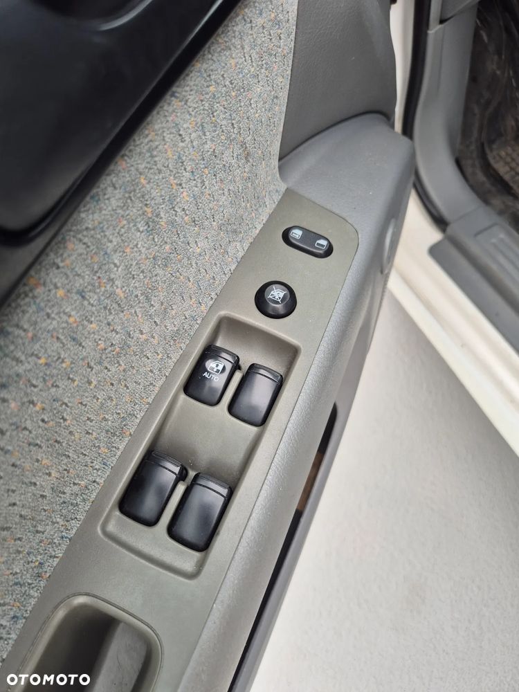 Suzuki Inny - 11