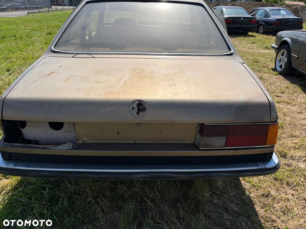 BMW Seria 6 - 8