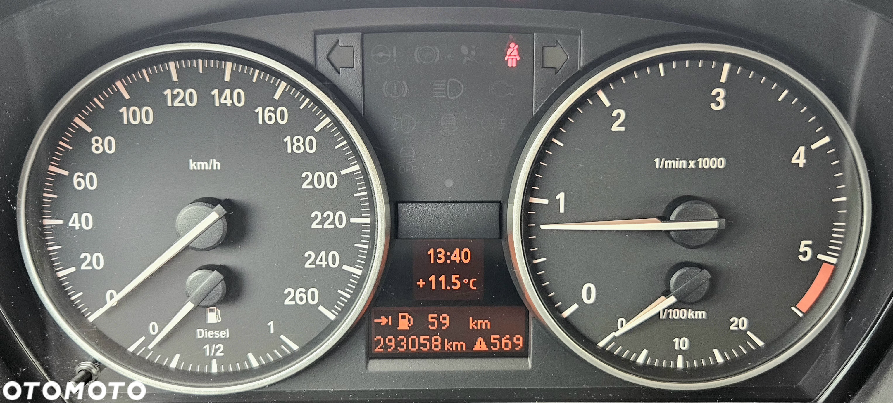 BMW X1 xDrive18d Sport Line - 32