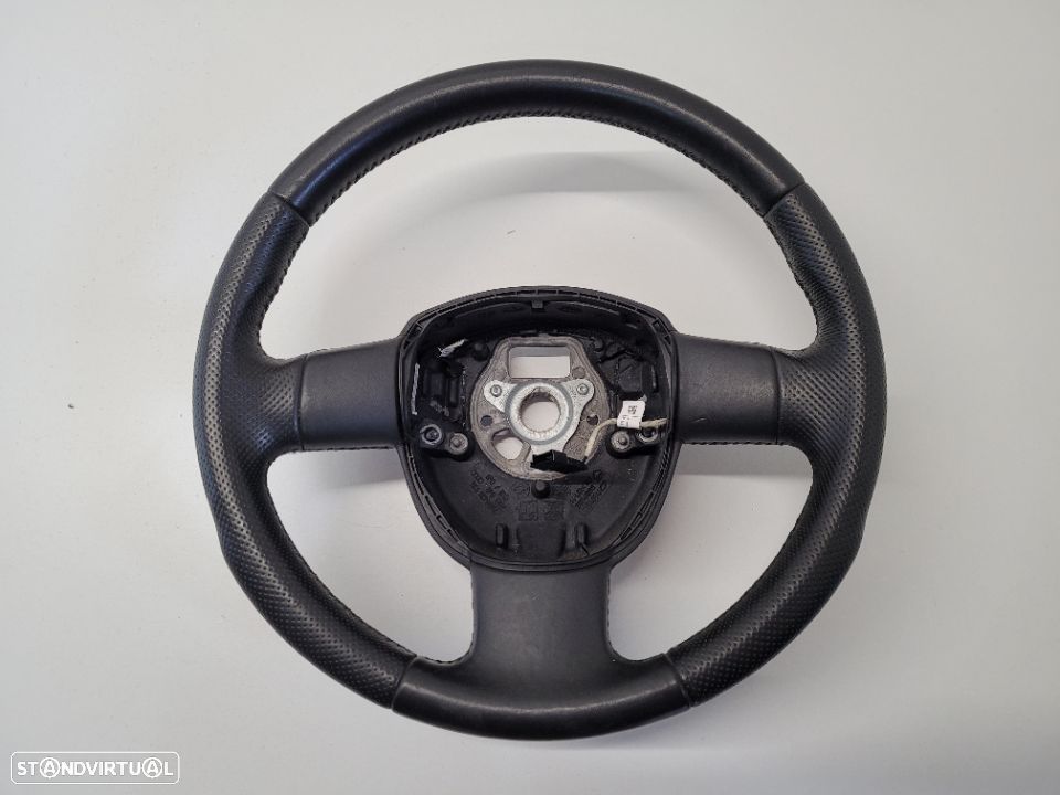 Volante Audi A3 8P A4 B6 B7 8V A5 A6 c/ patilhas - 1