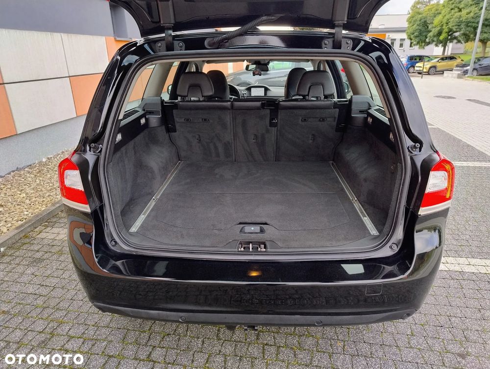 Volvo V70 D3 Momentum - 22