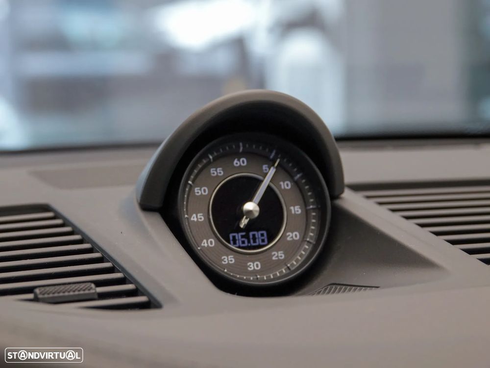 Porsche 911 (992) Turbo PDK - 37