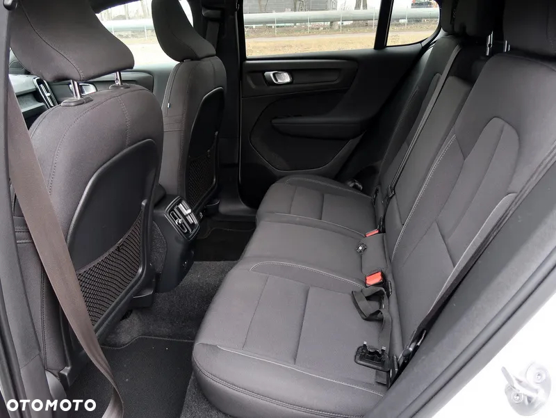 Volvo C40 - 28