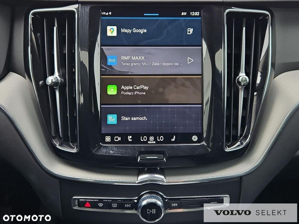 Volvo XC 60 T8 AWD Plug-in Hybrid Plus Dark - 15