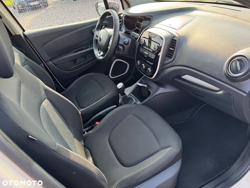 Renault Captur - 16
