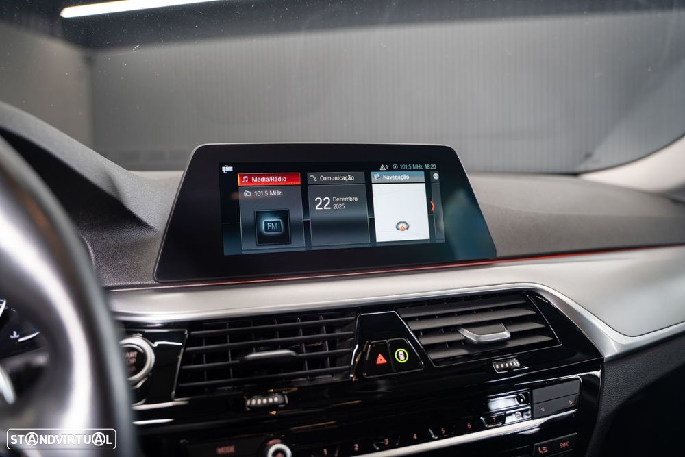 BMW 520 d Pack M Auto - 26