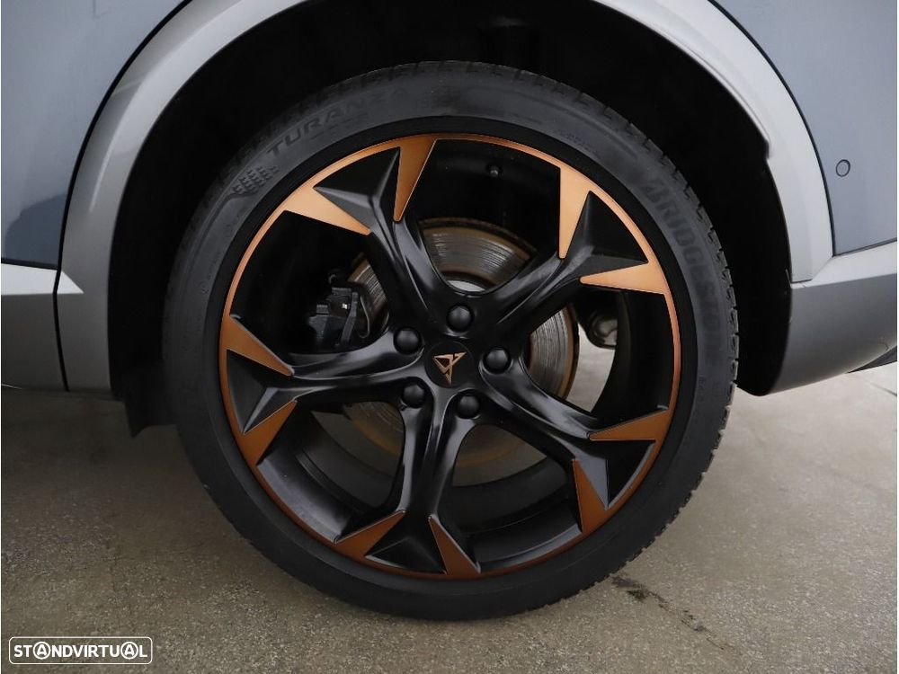 Cupra Formentor 1.4 e-Hybrid DSG VZ - 27