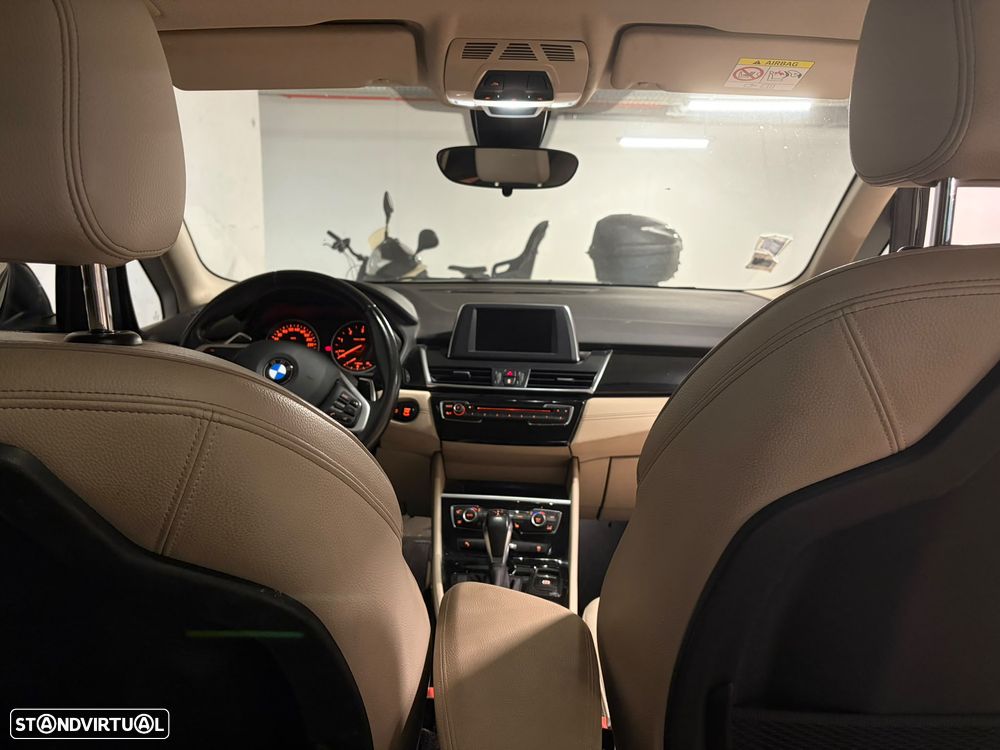 BMW 218 Active Tourer d Line Luxury Auto - 15