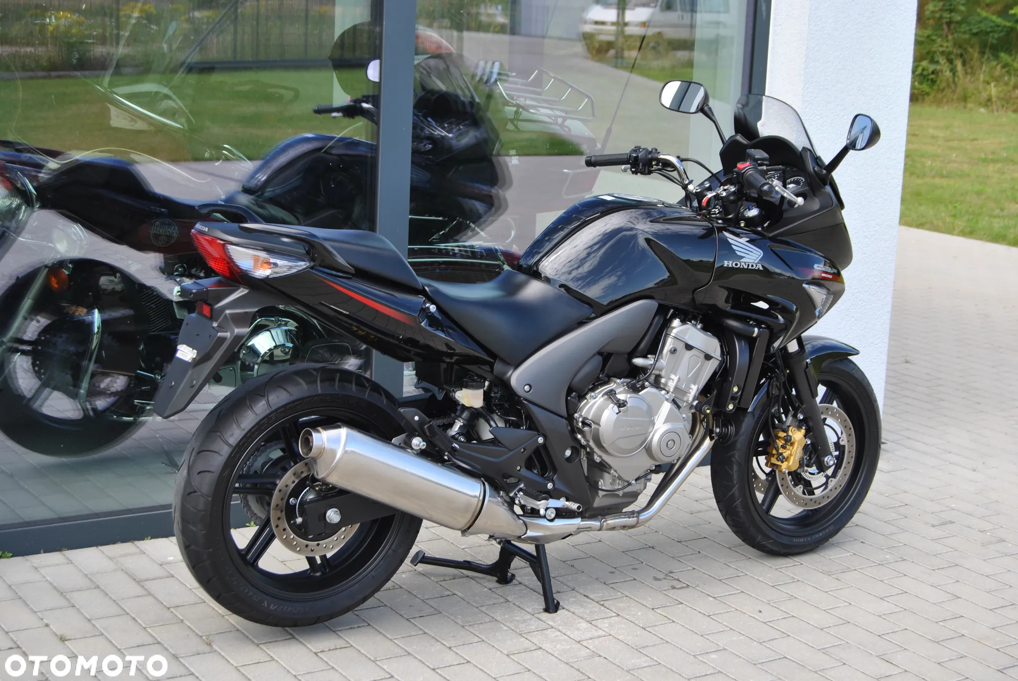 Honda CBF - 40