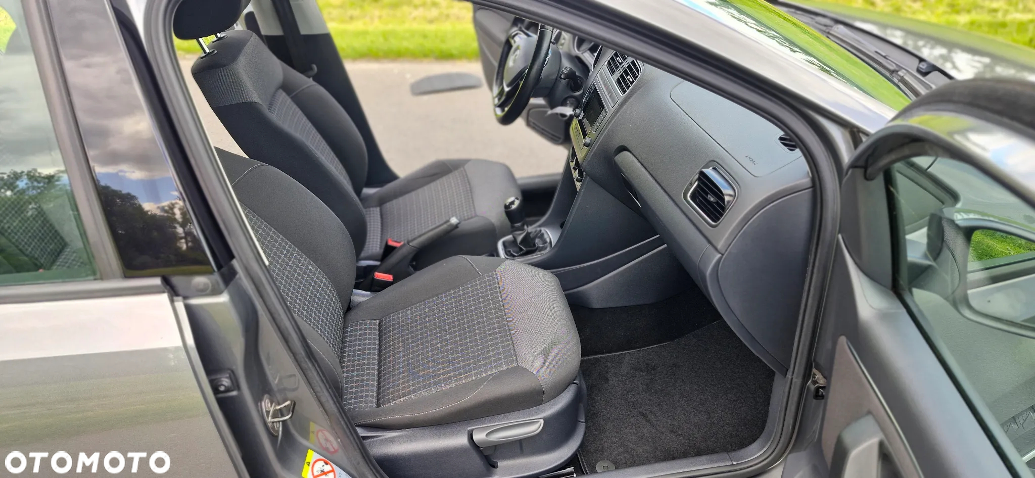 Volkswagen Polo 1.0 (Blue Motion Technology) Comfortline - 10
