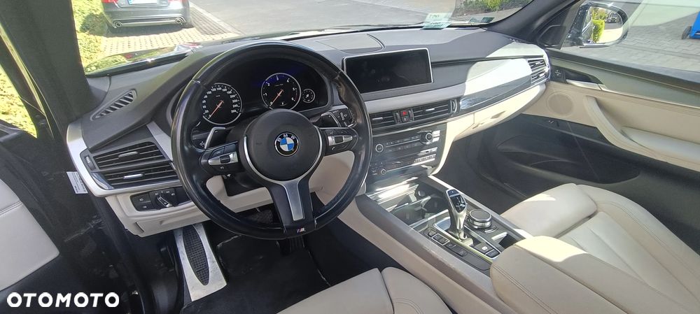 BMW X5 xDrive30d - 10