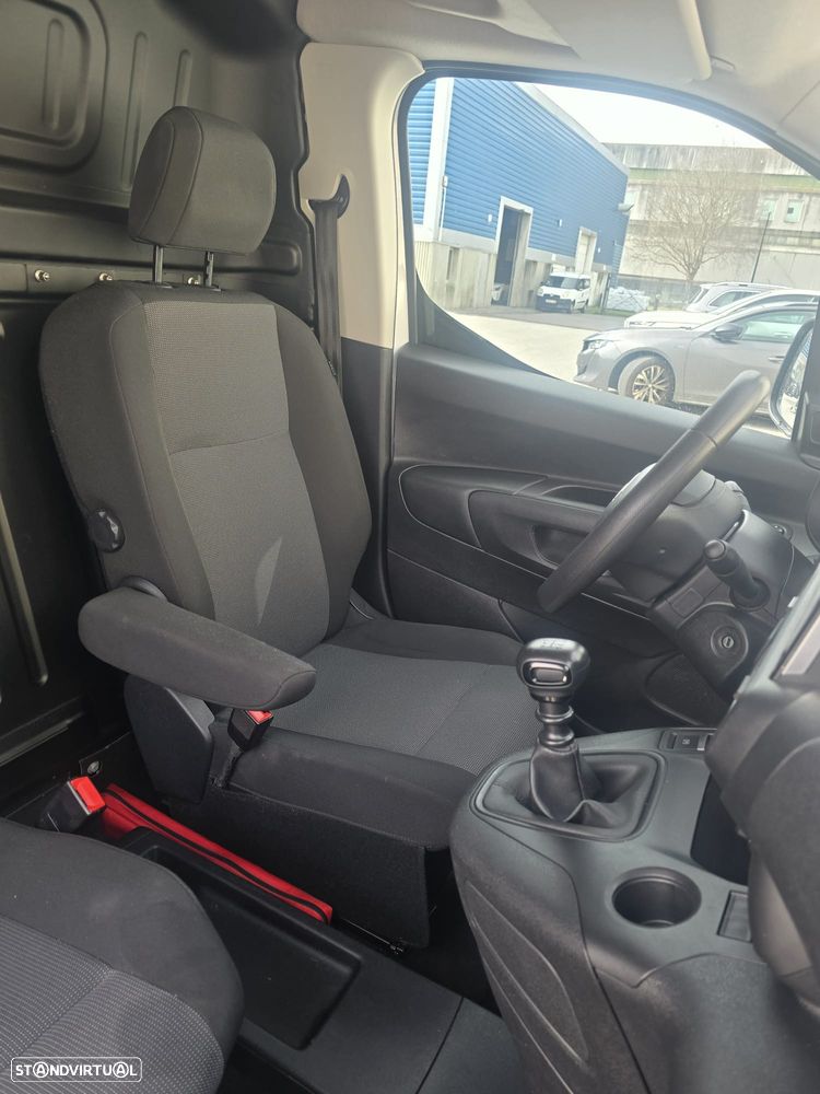 Citroën BERLINGO LONGA - 7