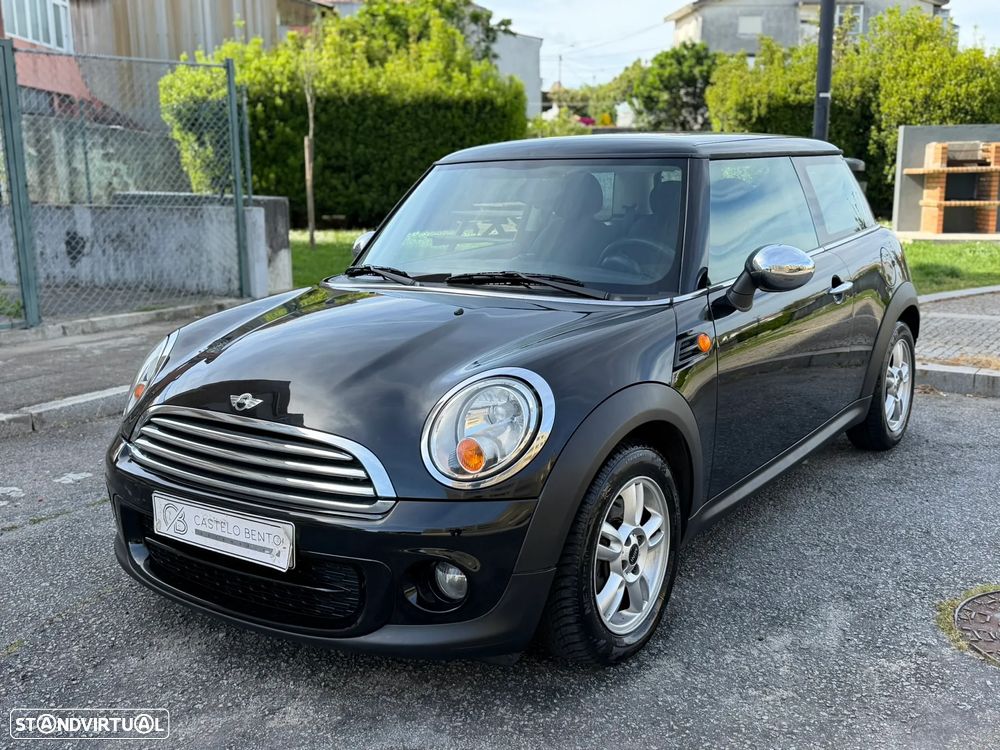 MINI 3 Portas One D - 1