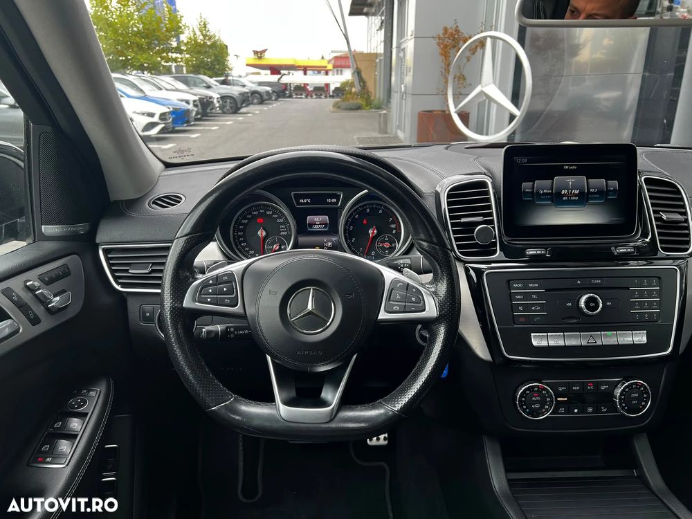 Mercedes-Benz GLS 400 4MATIC 9G-TRONIC AMG Line - 17
