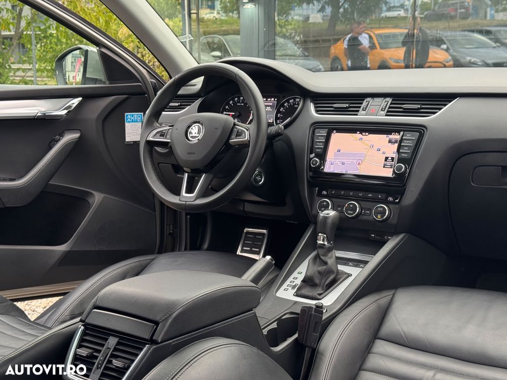 Skoda Octavia 1.6 TDI DSG Style - 22