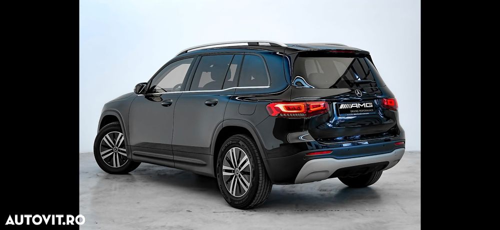 Mercedes-Benz GLB - 19