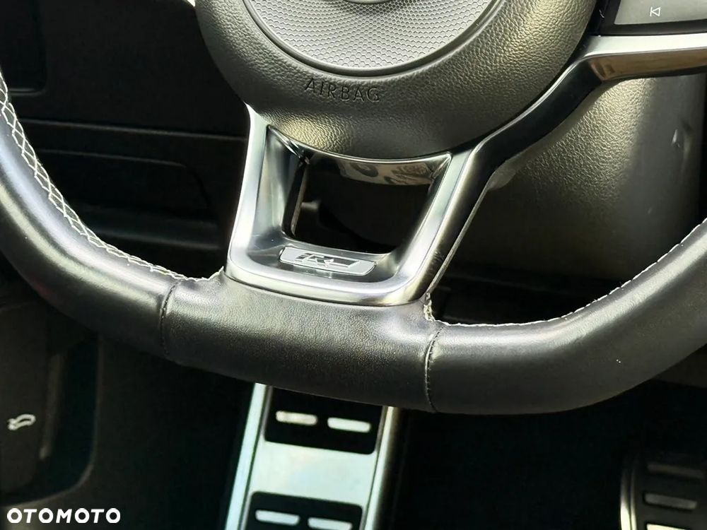 Volkswagen Arteon 2.0 TSI R-Line DSG - 26