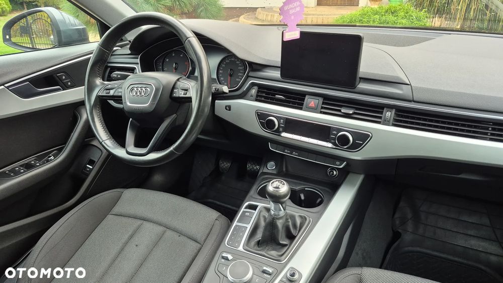 Audi A4 Limousine 2.0 TDI clean diesel - 31