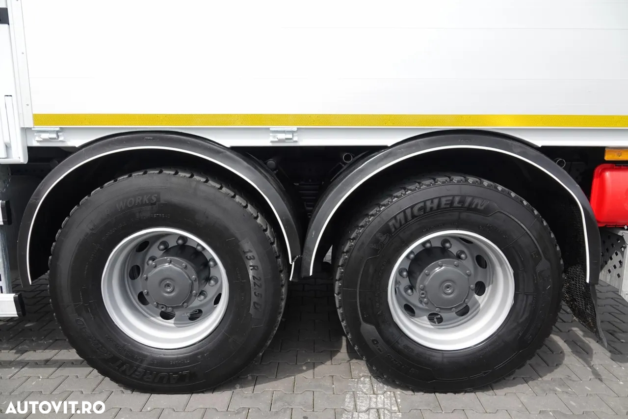 Mercedes-Benz AROCS 2640/ 6x4 / TRANSMISIE - 6,5 M / HDS HIAB 158 DS-4 / extensie: 12,5 M / EURO 6 / RADIOCOMANDĂ / ROTATOR / FURCI / 2020 - 23