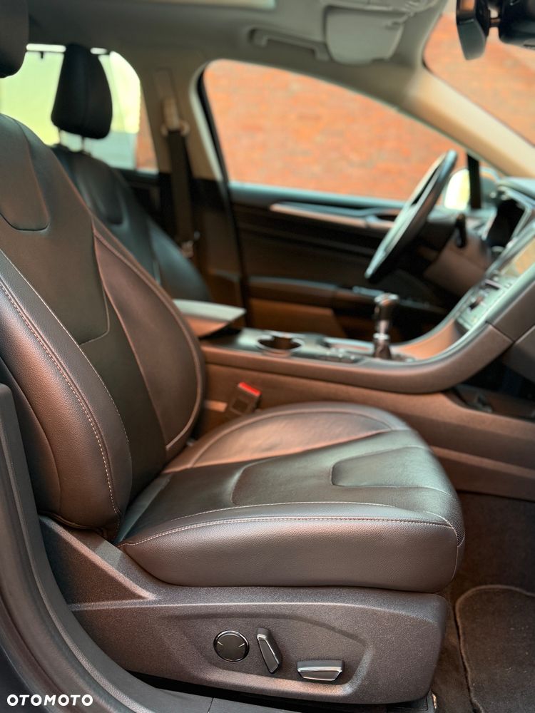 Ford Mondeo Turnier 2.0 TDCi Start-Stopp Titanium - 23