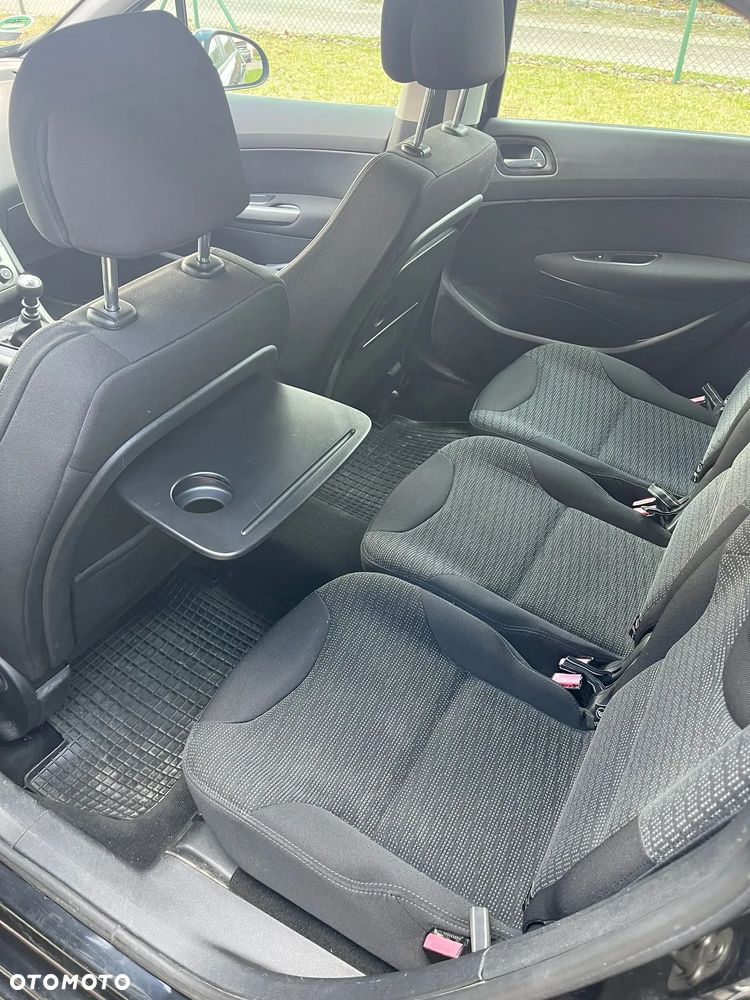 Peugeot 308 1.6 HDi Premium - 4