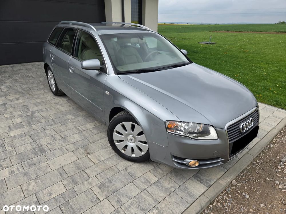 Audi A4 Avant - 10