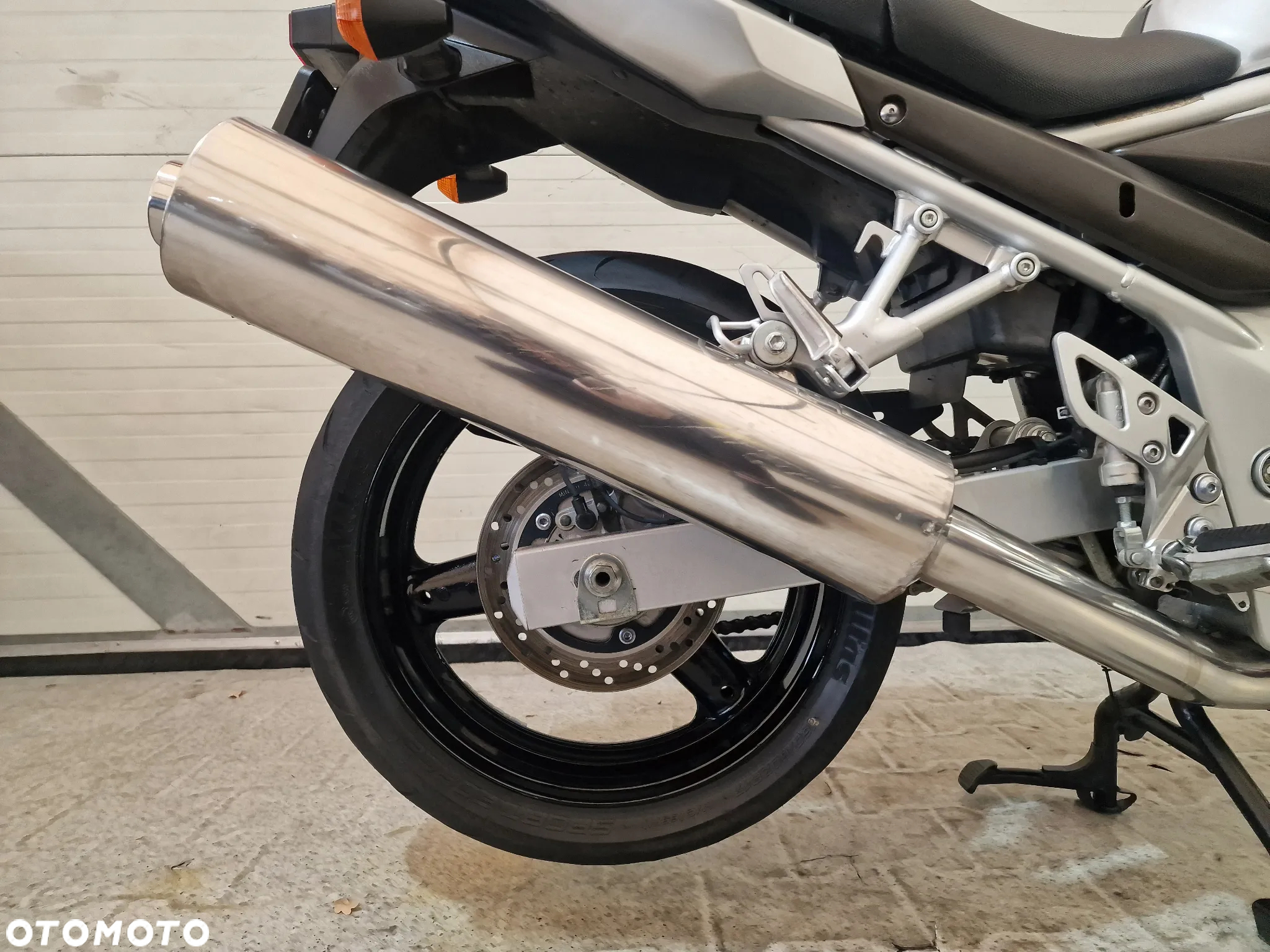 Suzuki Bandit - 24