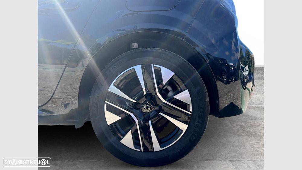 Peugeot 208 1.2 Hybrid Allure e-DCS6 - 11