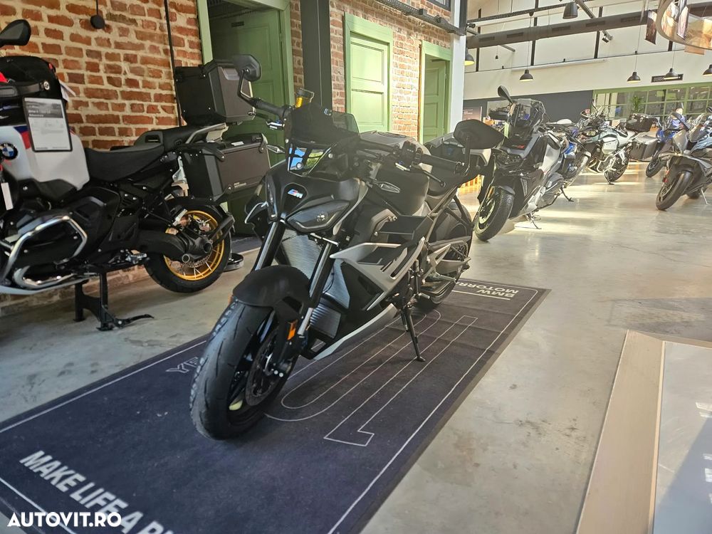 BMW M 1000 R - 3