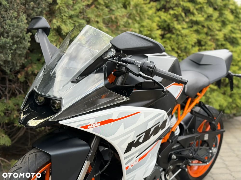 KTM RC 390 - 24