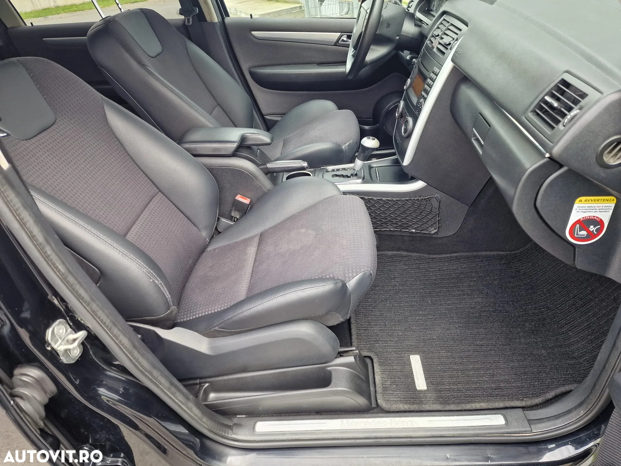 Mercedes-Benz B - 7
