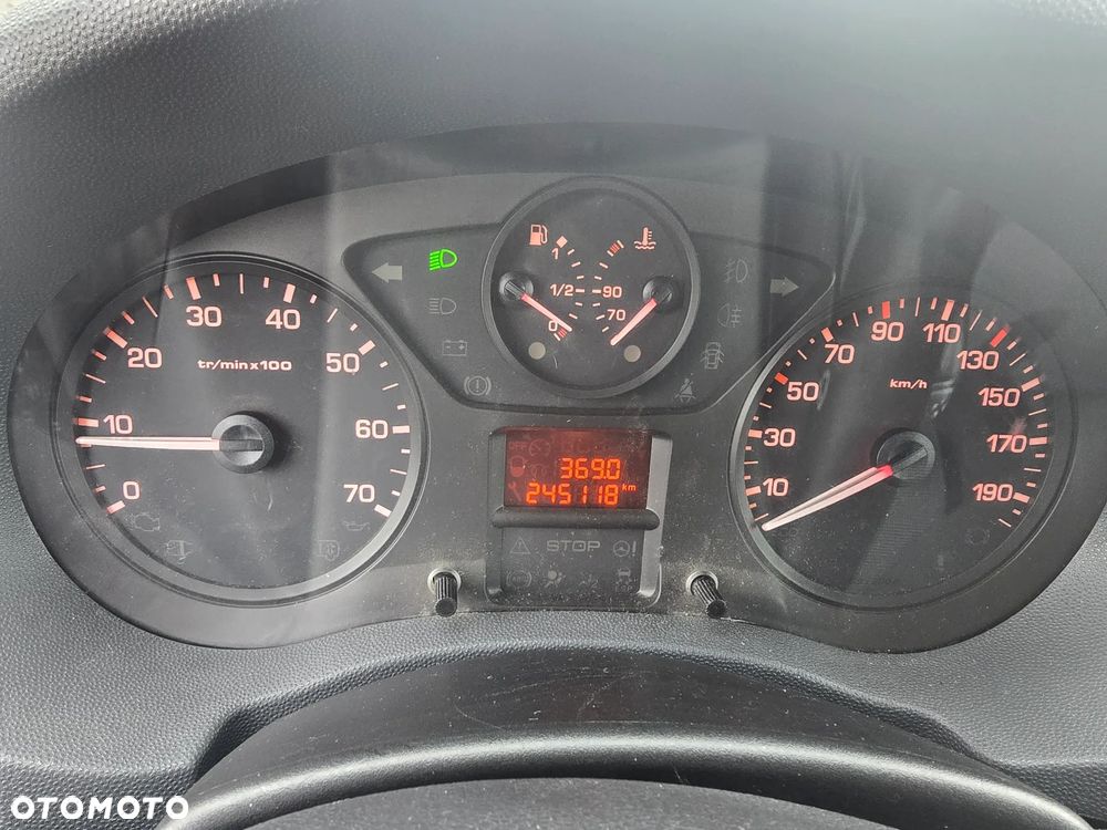 Peugeot Expert - 16