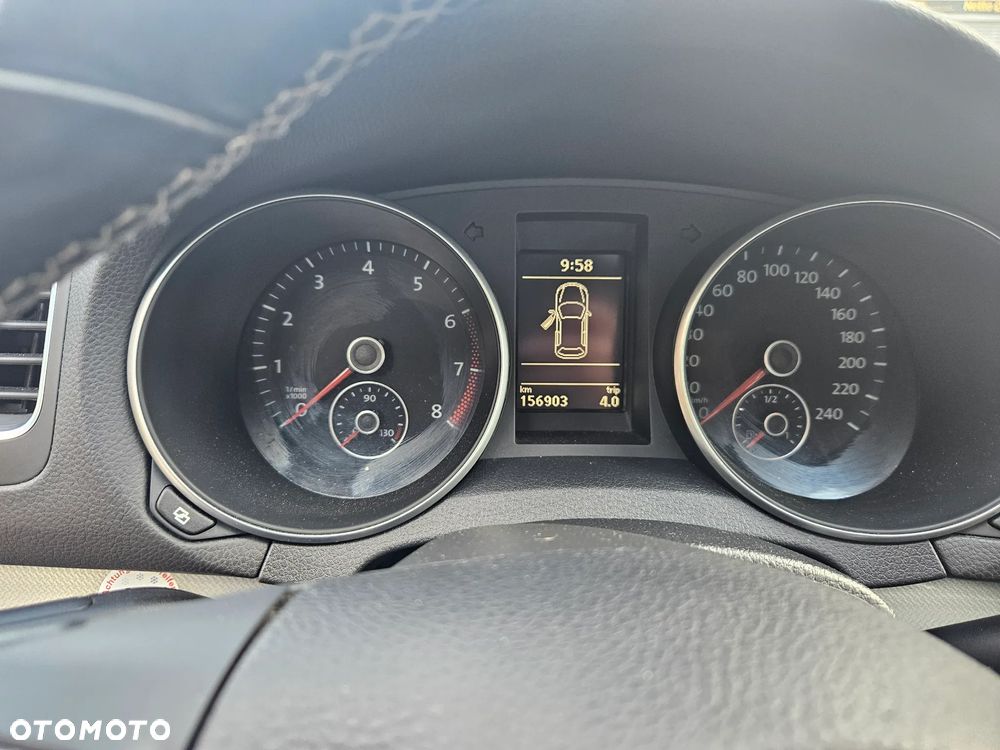 Volkswagen Golf 1.2 TSI MATCH - 10