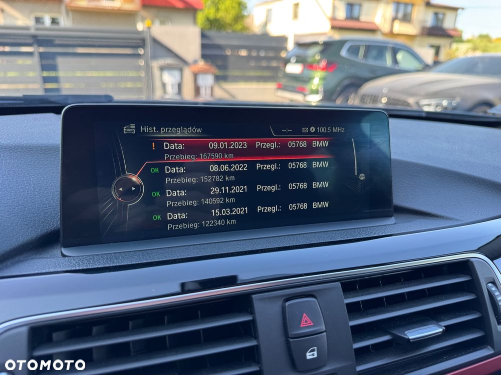 BMW Seria 3 320d xDrive Edition M Sport Shadow - 29