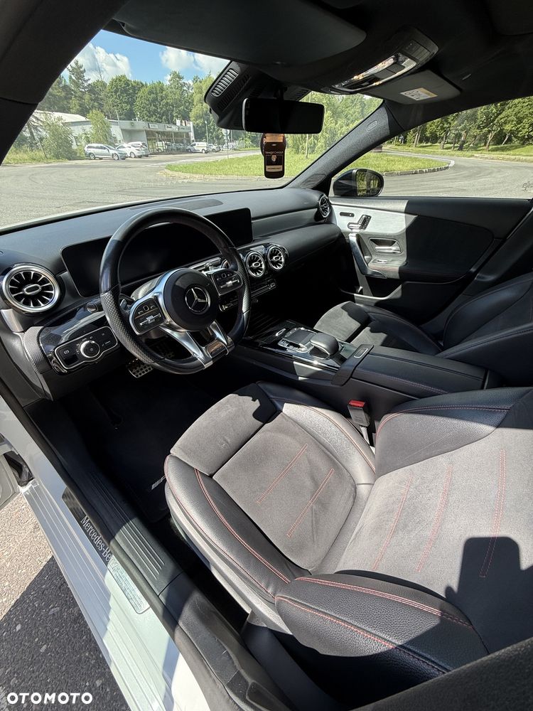 Mercedes-Benz Klasa A 250 AMG Line 7G-DCT - 10