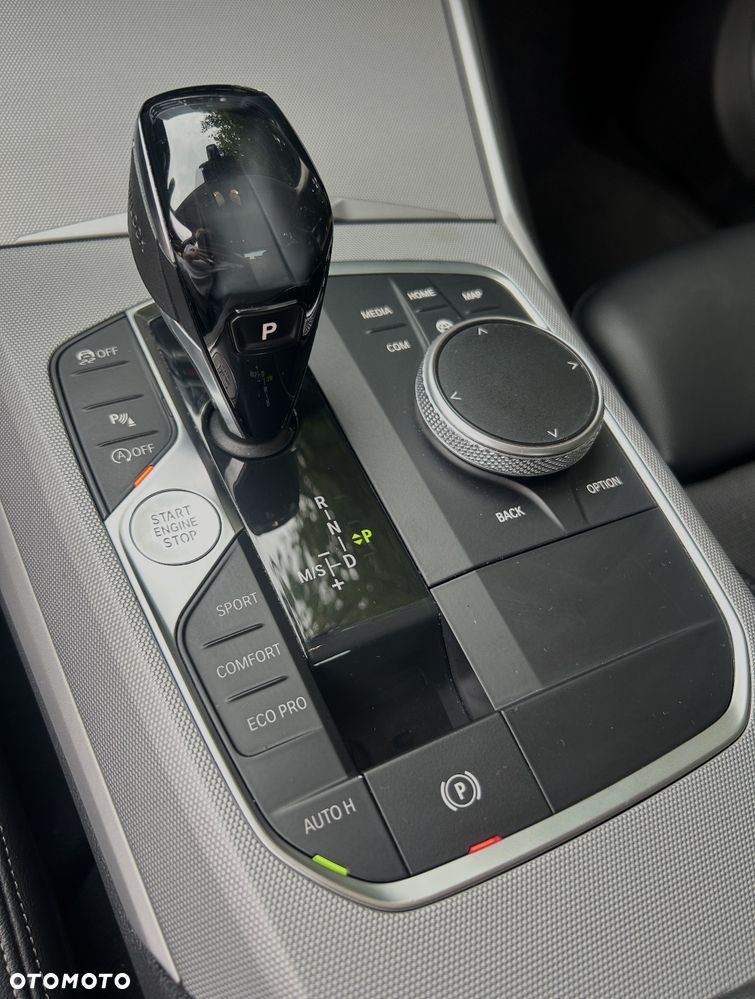 BMW Seria 3 320d Advantage sport - 13