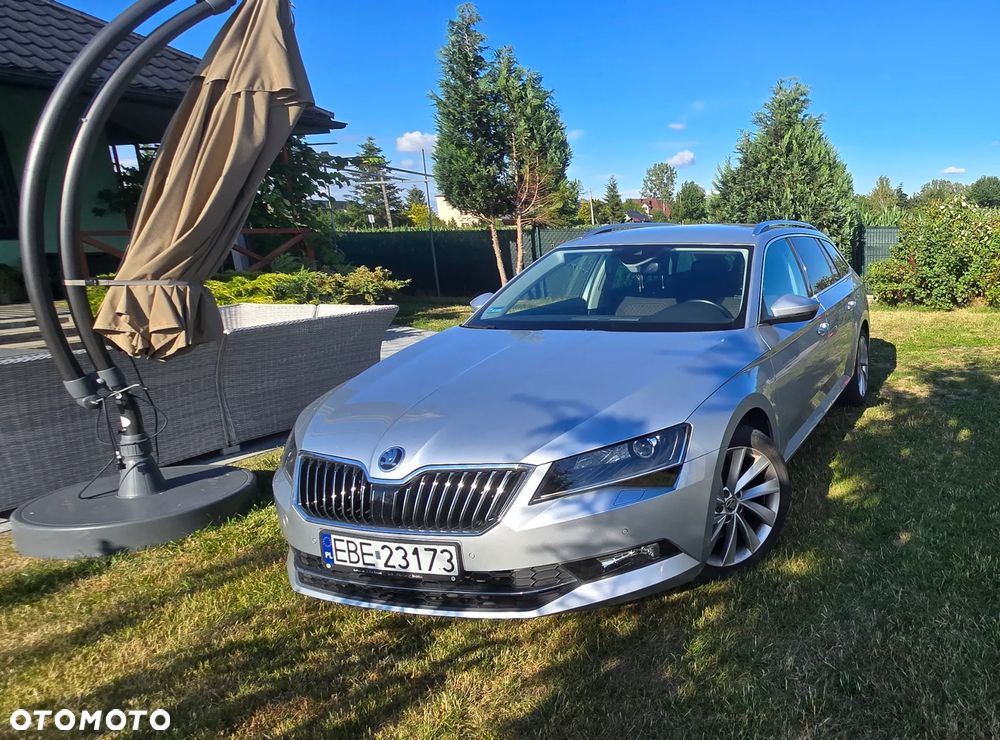 Skoda Superb 2.0 TDI 4x4 Style DSG - 1