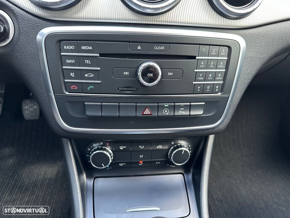 Mercedes-Benz CLA 180 (CDI) d Urban - 11