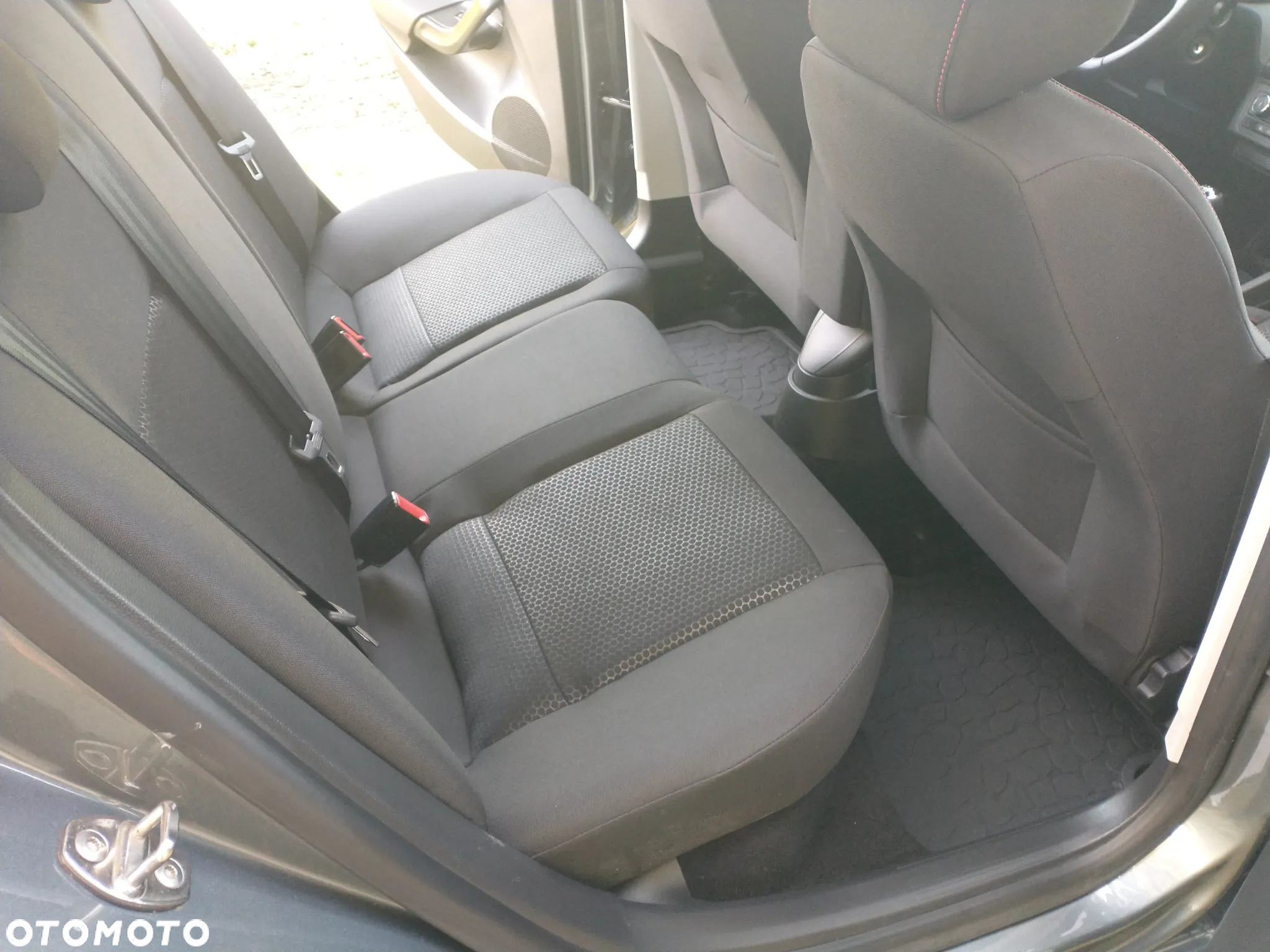 Seat Ibiza 1.2 TSI FR - 13