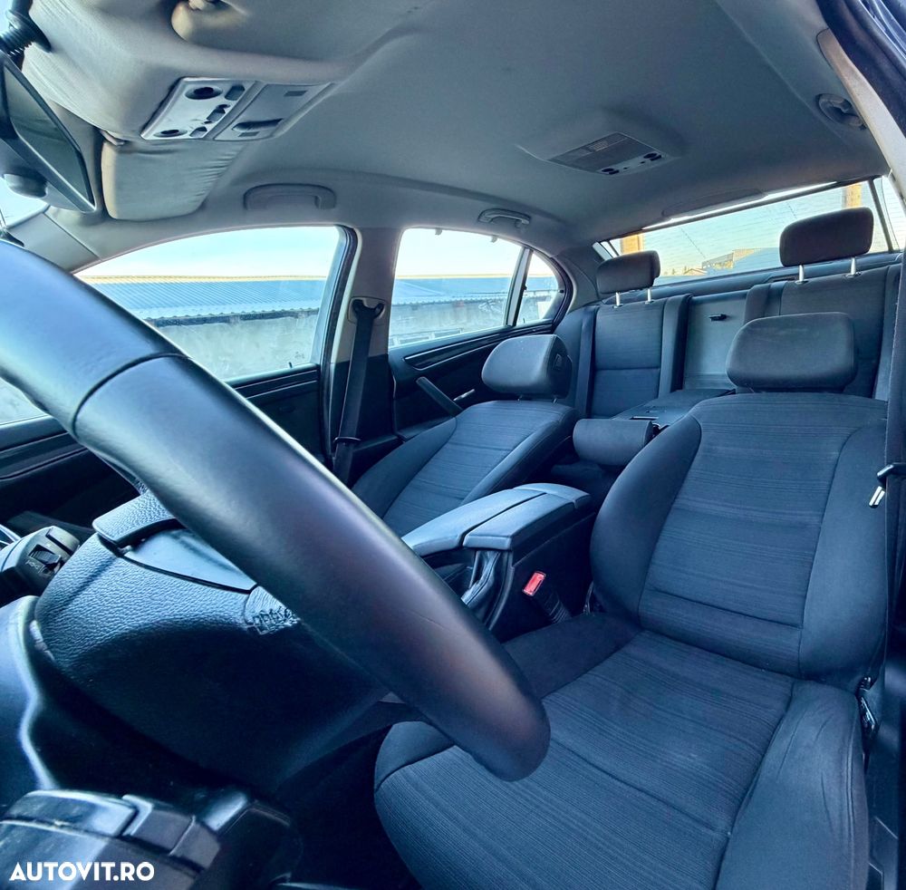 BMW Seria 5 520d Aut. Edition Lifestyle - 30