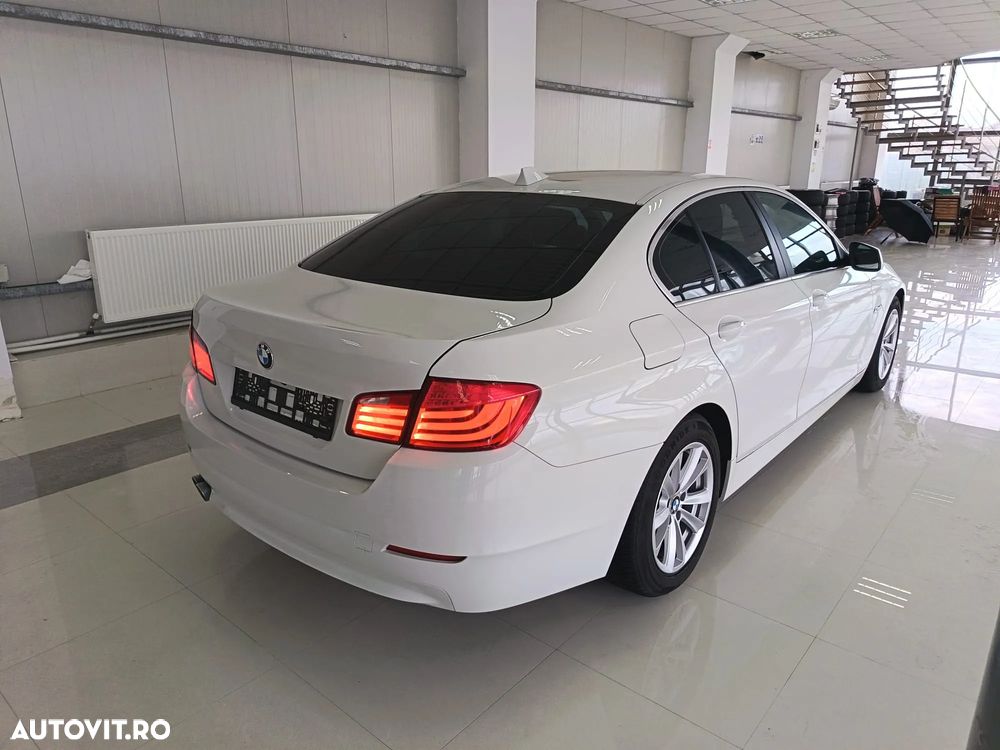 BMW Seria 5 520d - 4