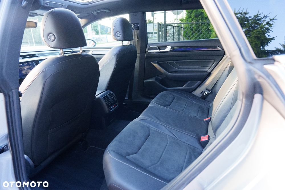 Volkswagen Arteon 2.0 TSI DSG R-Line - 21
